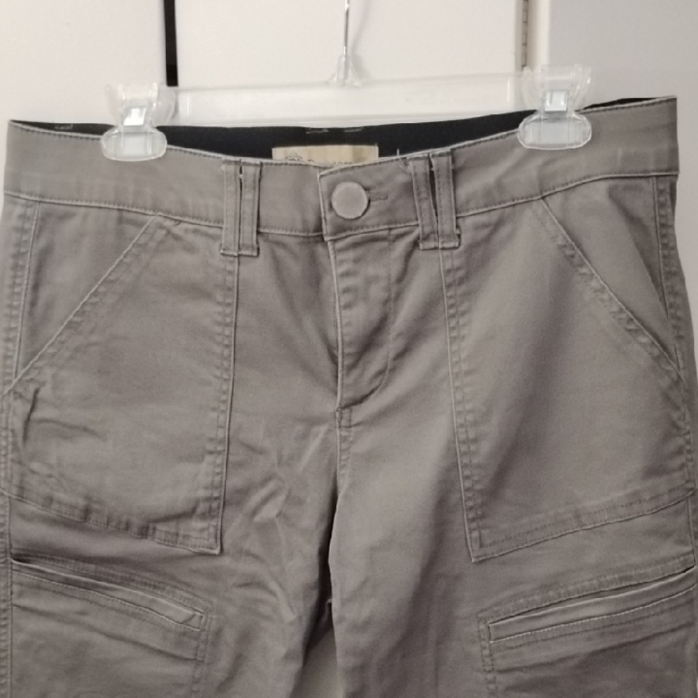 Democracy Women's Green Cargo Pants "Ab" Texhnology